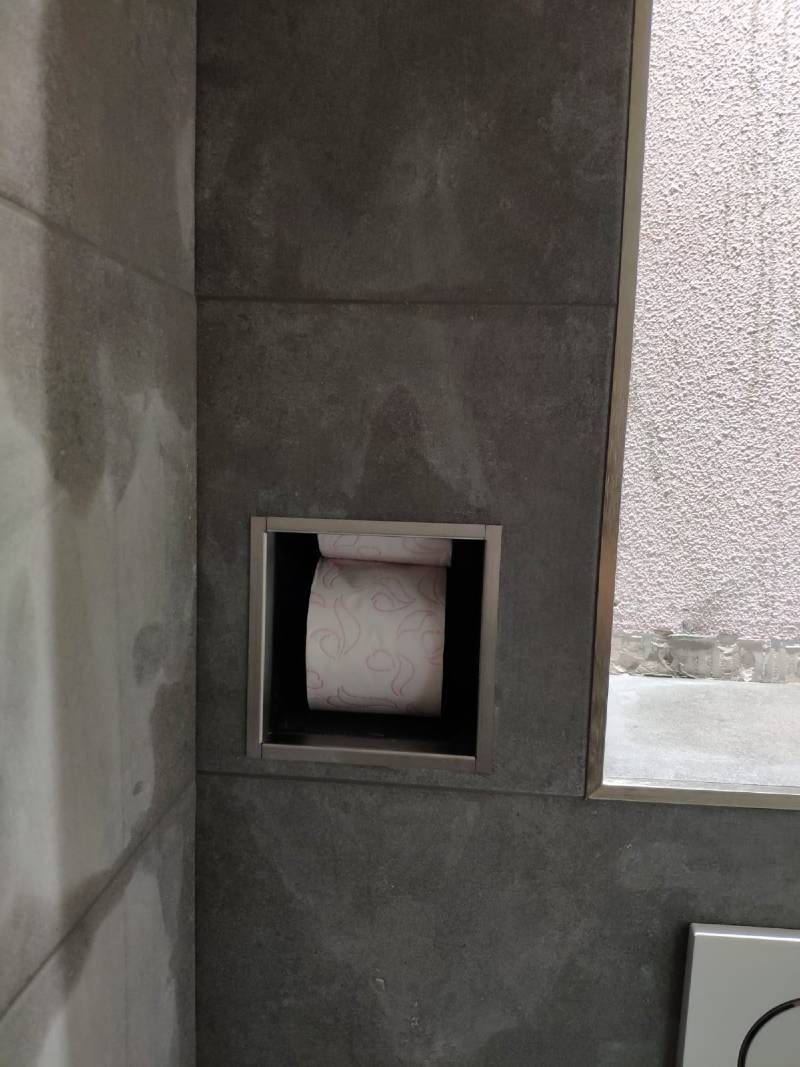 toiletrolhouder